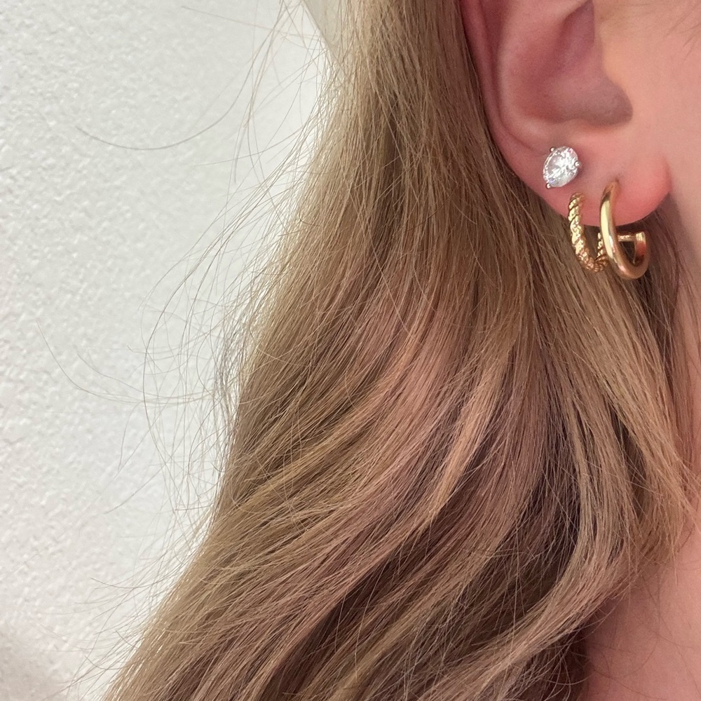 Kendra Scott Gold Huggie Earrings